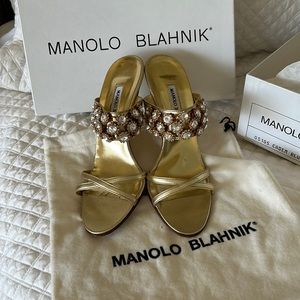 Manolo Blahnik never worn new in box with dust bag gold heels with crystals